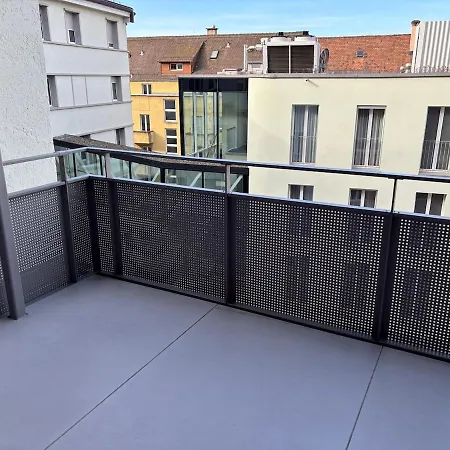 2br With Superbe Transit Access - Tilia 21